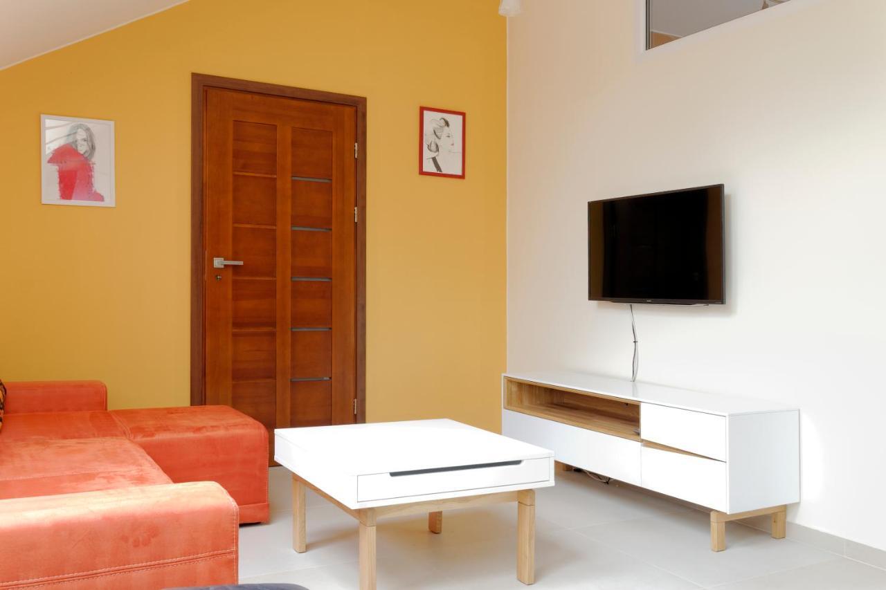 Modern Apartment In Jawiszowice 外观 照片